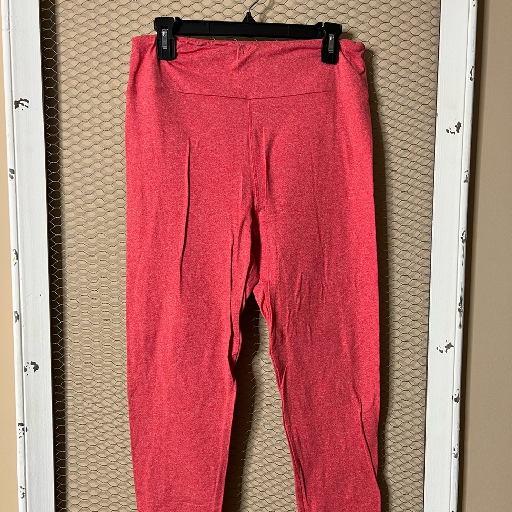 LuLaRoe Leggings TC Heathered Red